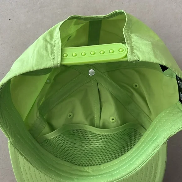 Sale!! New Brooks Sports Nylon SnapBack Lightweight Adjustable-snap Running hat - Picture 5 of 7